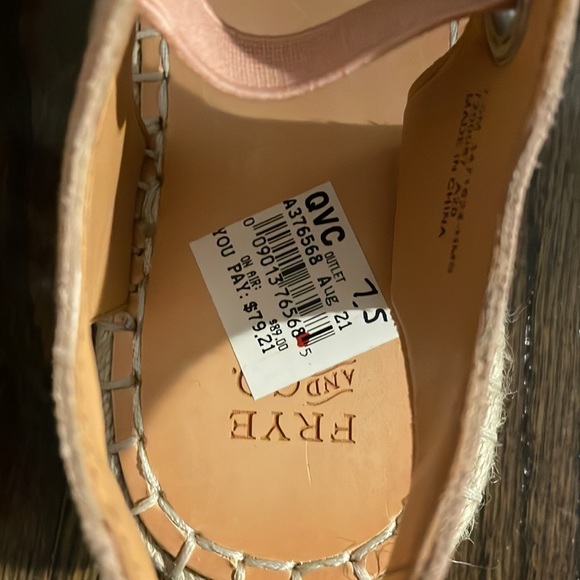 Frye & Co 7.5 Sandals nwt espadrille style - Picture 4 of 8